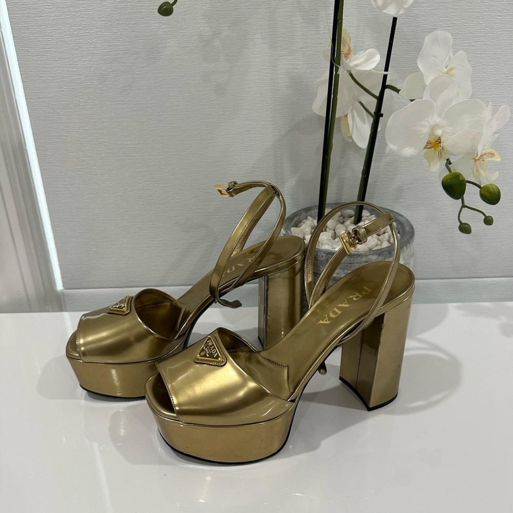 Prada Gold Platform logo Heels for Women 38.5 - Picture 8 of 11